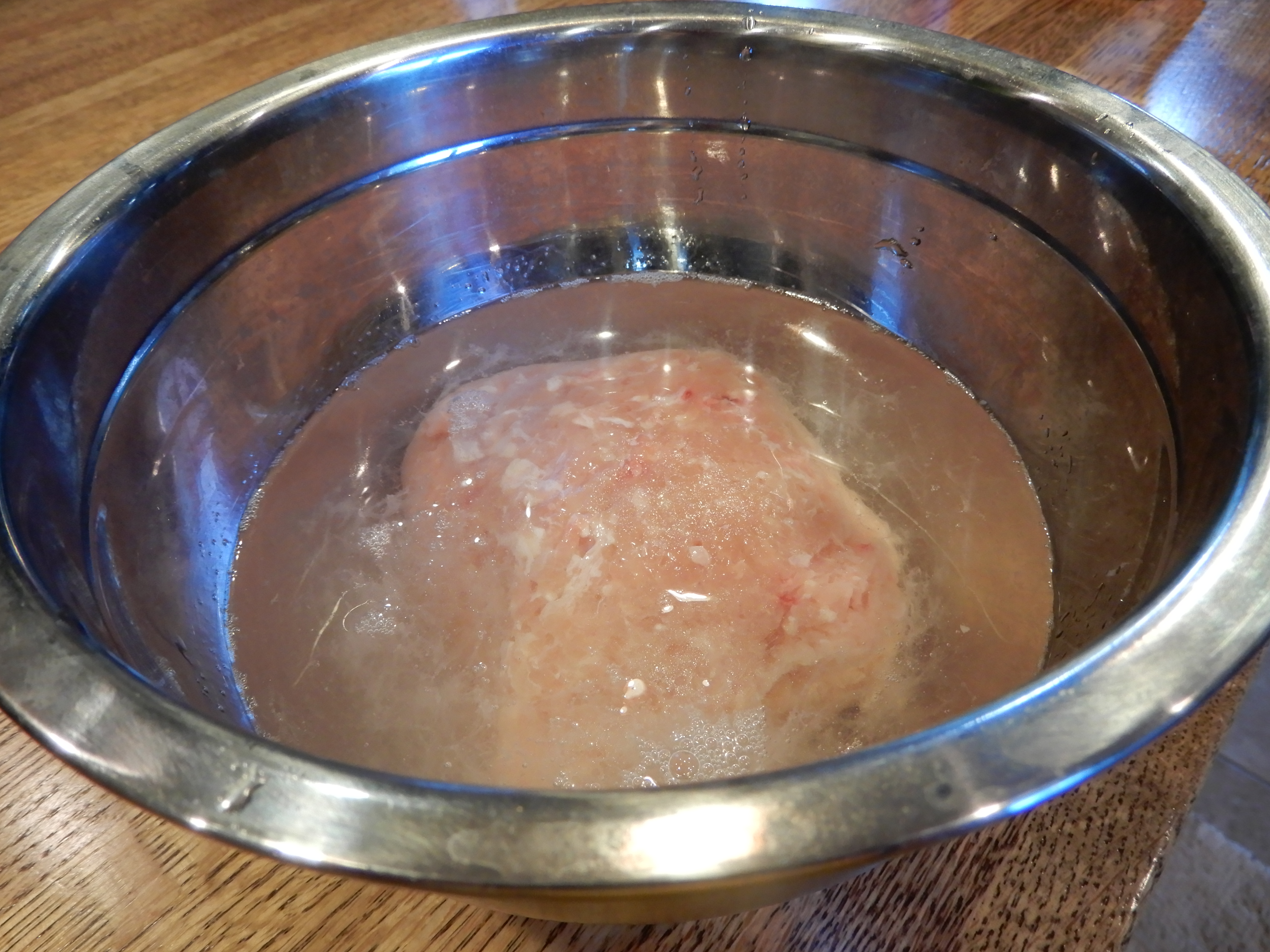 Cover the meat with water for cooking